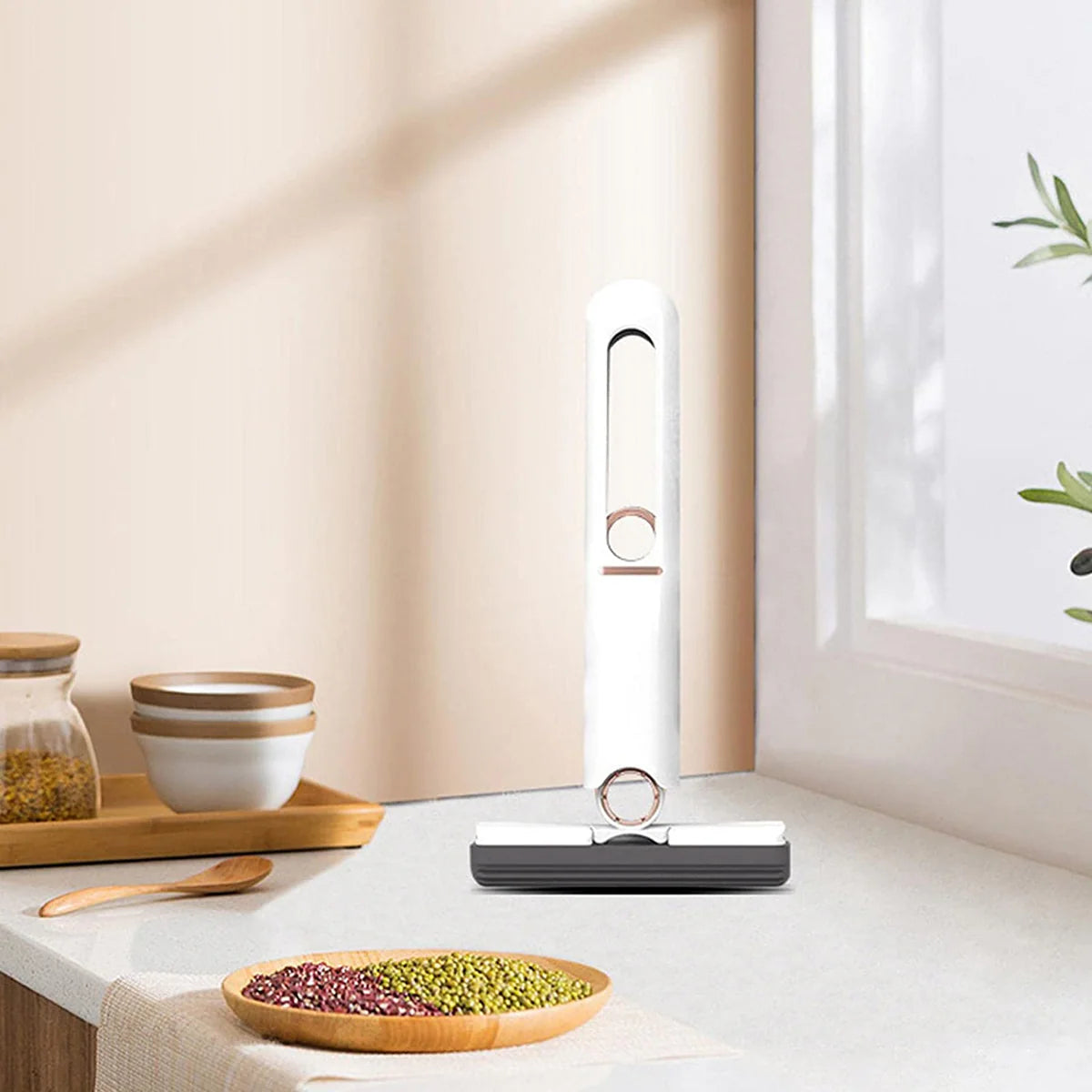 Reusable eco friendly mini mop with strong water absorption and easy squeeze system